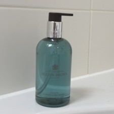 Molton Brown Coastal Cypress &
