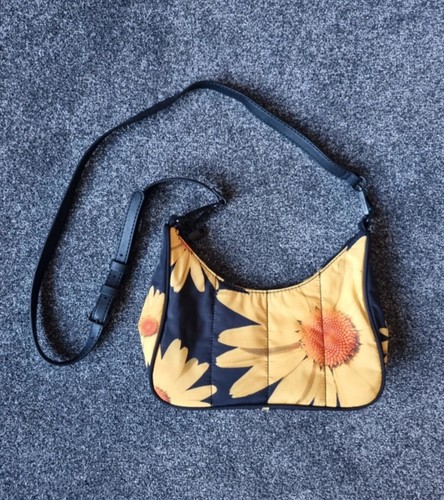 Desigual small floral - desigual.,