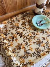 Vintage Fibreglass Tray Floral
