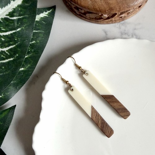 Cream resin wood bar hanging - resin,
