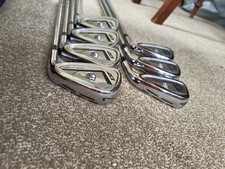 Wilson Staff D7 Forged 4-PW
