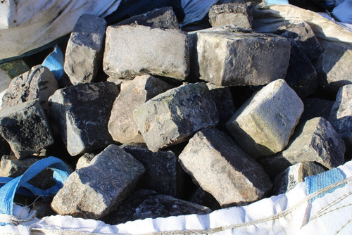 Reclaimed granite cobble - cobble, setts