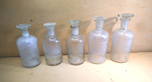 Five vintage etched laboratory - vintage,