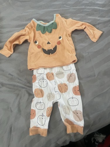 Halloween pumpkin baby - halloween, pyjamas