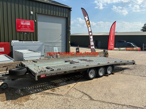 Used 2024 brian james car - james,