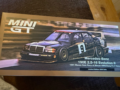 Mini mercedes benz - 1:64, mercedes-benz