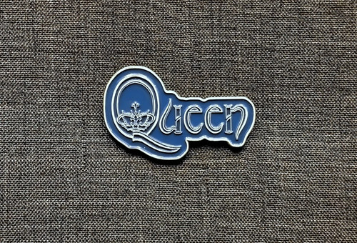 Queen logo official metal - -,
