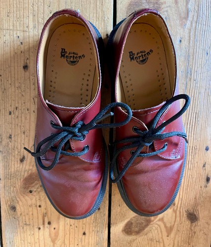 Burgundy blood cherry red - ox,