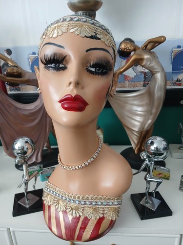 Vintage retro artdeco hand - retro,