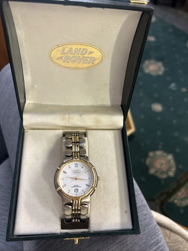 Land rover watch - land,