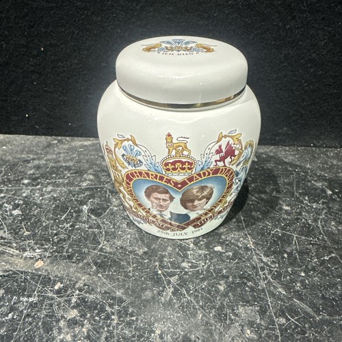 Royal worcester palissy - royal,