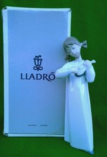 Lladro girl with guitar 4871 - lladro,