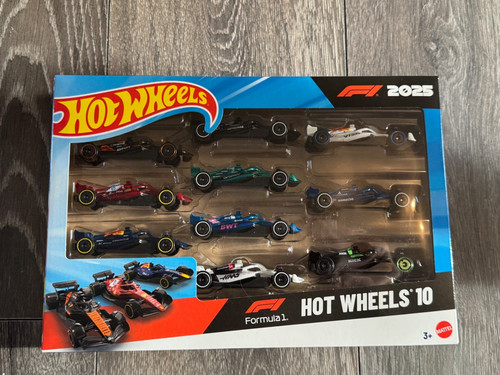Hot wheels 2025 formula - f1,