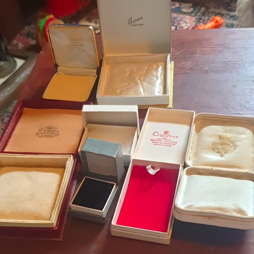 Mixed lot ring jewellery - ring,