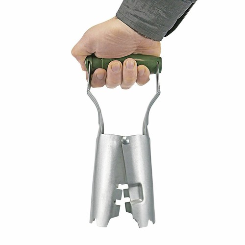 Hand bulb planter soil - hand,