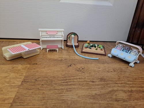Sylvanian families accessories - families,