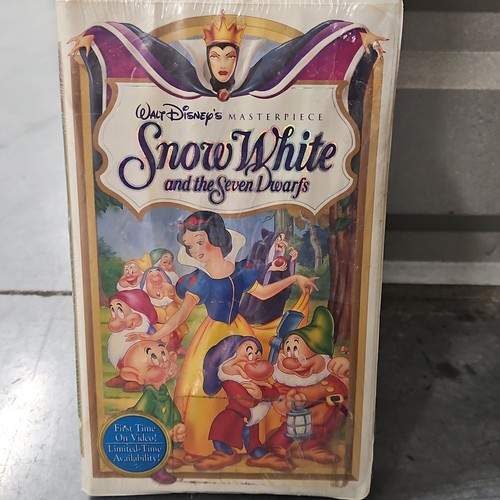 Walt disney home - walt,