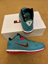 Nike Liverpool x Lebron LFC