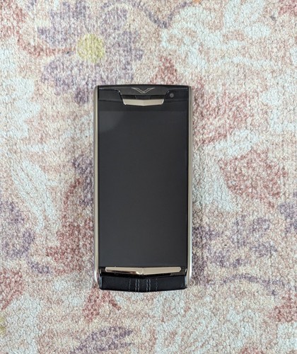 Vertu signature touch v06 - vertu, rare