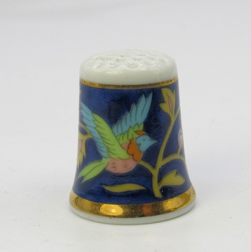 Thimble collectors club - collectors,