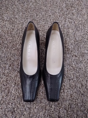 Ladies black leather court - black,
