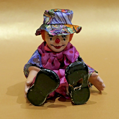 Painted porcelain vintage