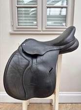 Cavaletti Collection 16.5” Jump Saddle Black