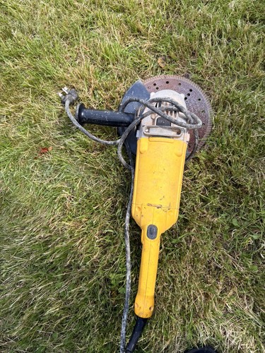 Dewalt dwe490 angle grinder - dewalt,