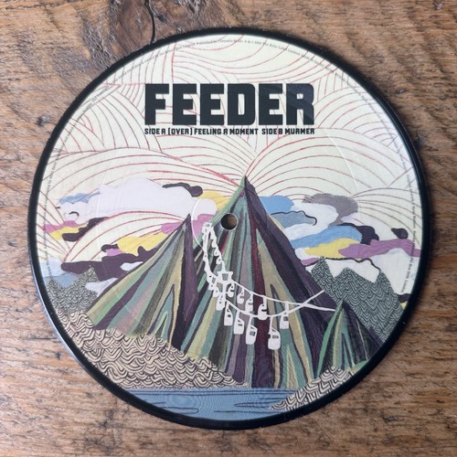 Feeder feeling moment - -, a