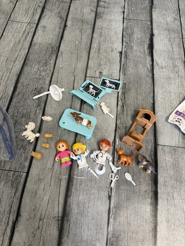 Playmobil vet clinic play set - play,
