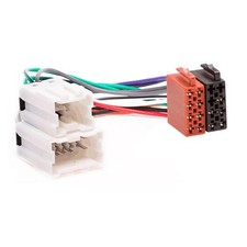 Iso radio adaptor - adaptor, for