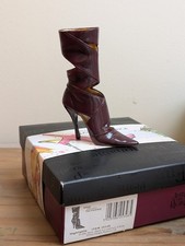 Just The Right Shoe By Raine 