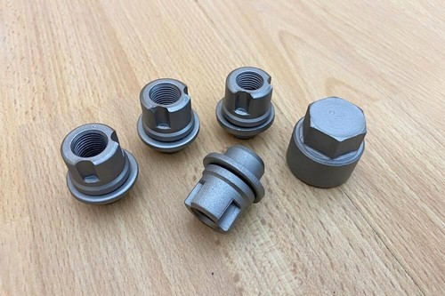Locking wheel nut set - set,