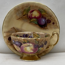 Aynsley & Sons Orchard Gold Footed Tea Cup & Saucer by N Brunt - 1st Quality