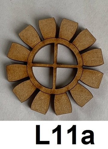 Round wooden fairy - wooden, chunky