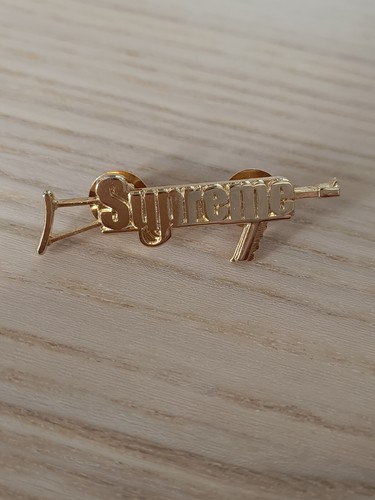 Supreme ss17 automatic - ss17, pin
