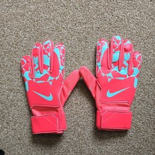 Nike Match Goalkeeper Gloves