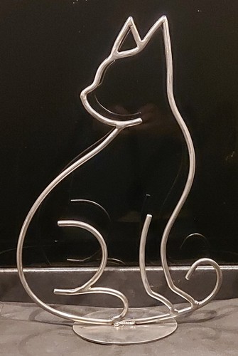 Cat steel sculpture hand - steel,