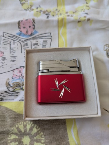 Vintage japanese lighter - lighter,