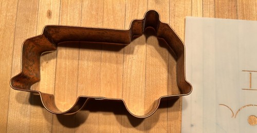 Commercial grade brass cookie