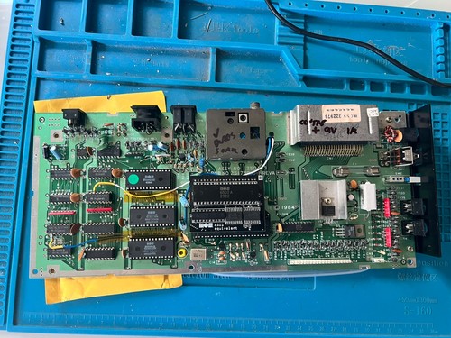 Commodore computer pcb - 16,