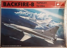 Minicraft Model Kit BACKFIRE-B