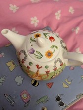 Royale Stratford Small Teapot