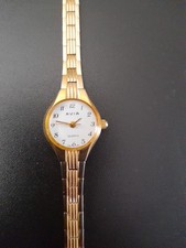 Excellent Avia Quatze 851722