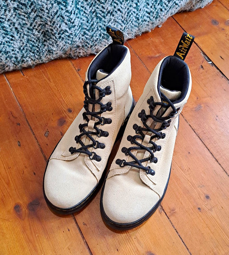 Martens beige suede - beige,