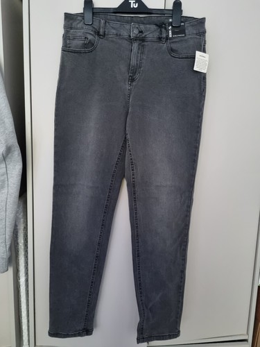 Grey girlfriend jeans size - ,