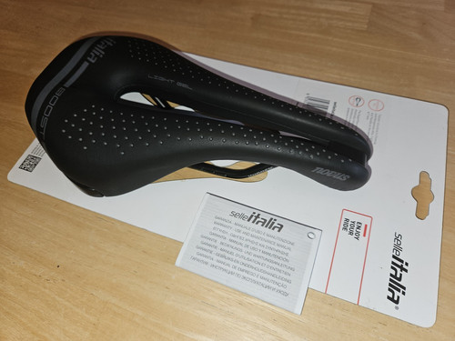 Novas boost superflow saddle - novas,