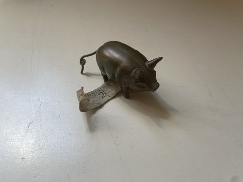 Brass pig tape measure - brass,