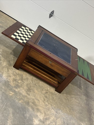 Vintage game table coffee - game,