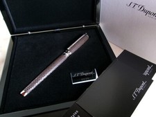 S.T. Dupont Elysee Fountain